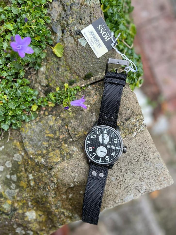 Montre BOSS Aeroliner 1513086, Handtassen en Accessoires, Horloges | Heren, Nieuw, Polshorloge, Overige merken, Staal, Kunststof