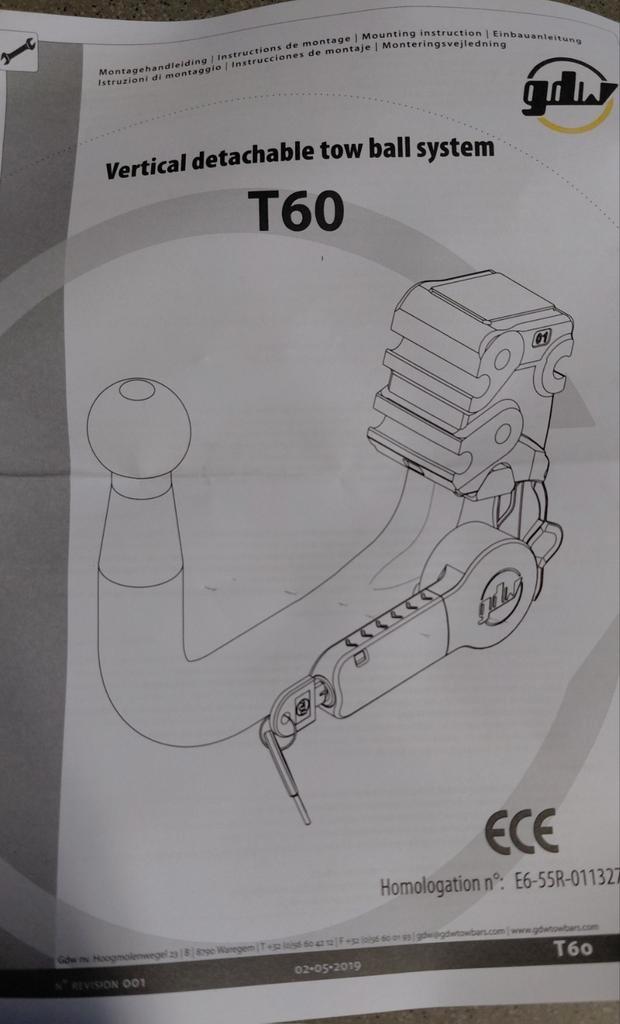 Attache remorque GDW2393T60 - Toyota Corolla et Suzuki Swace, Autos : Pièces & Accessoires, Attelages, Neuf, Enlèvement