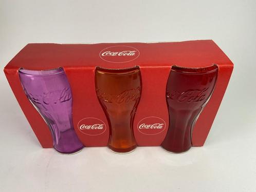 Coca-Cola gekleurde glazen set, Collections, Verres & Petits Verres, Neuf, Verre à soda, Enlèvement ou Envoi