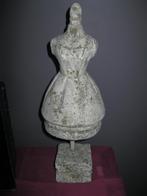 Decoratie kleed op sokkel in prima staat, Huis en Inrichting, Ophalen of Verzenden, Zo goed als nieuw