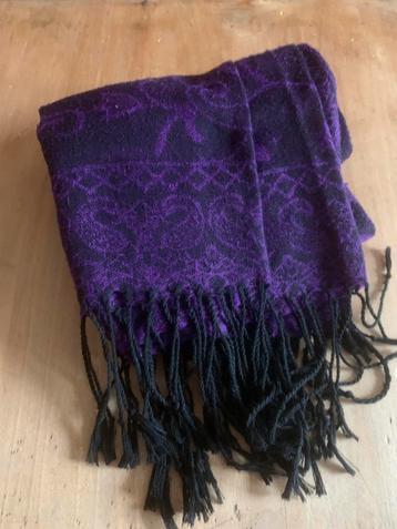 Écharpe pashmina India purple style from London, Enlèvement ou Envoi, Porté, Écharpe