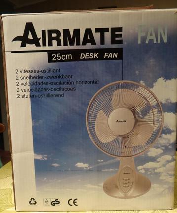 Ventilateur de table Airmate disponible aux enchères