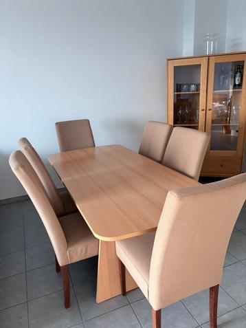 Table à manger / eettafel beschikbaar voor biedingen