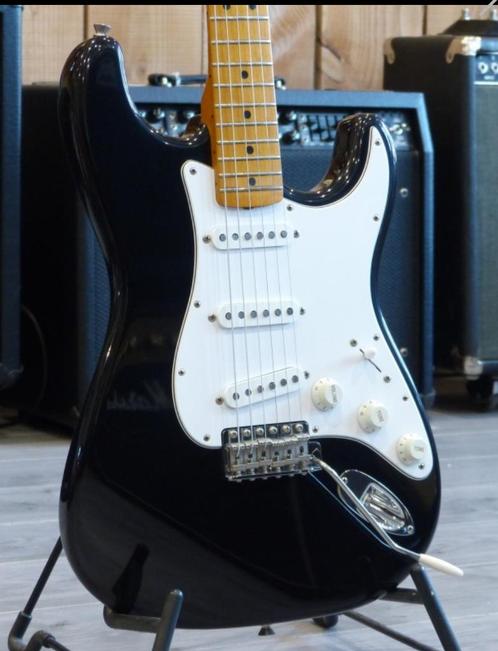 Fender jimi hendrix voodoo stratocaster, Musique & Instruments, Instruments à corde | Guitares | Électriques, Utilisé, Solid body