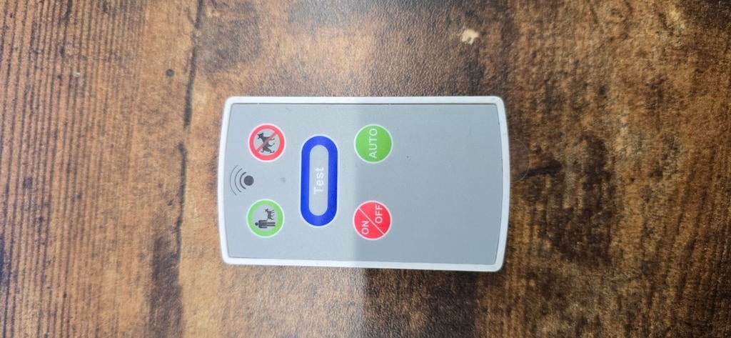 Afstandbediening voor gebruiker (bewegingsmelder), Doe-het-zelf en Bouw, Elektriciteit en Kabels, Zo goed als nieuw, Ophalen of Verzenden