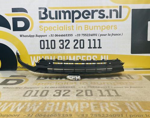 Bumper Grill Volvo Xc40 31449342 Roster  2-L8-8132R, Auto-onderdelen, Overige Auto-onderdelen, Gebruikt, Ophalen of Verzenden
