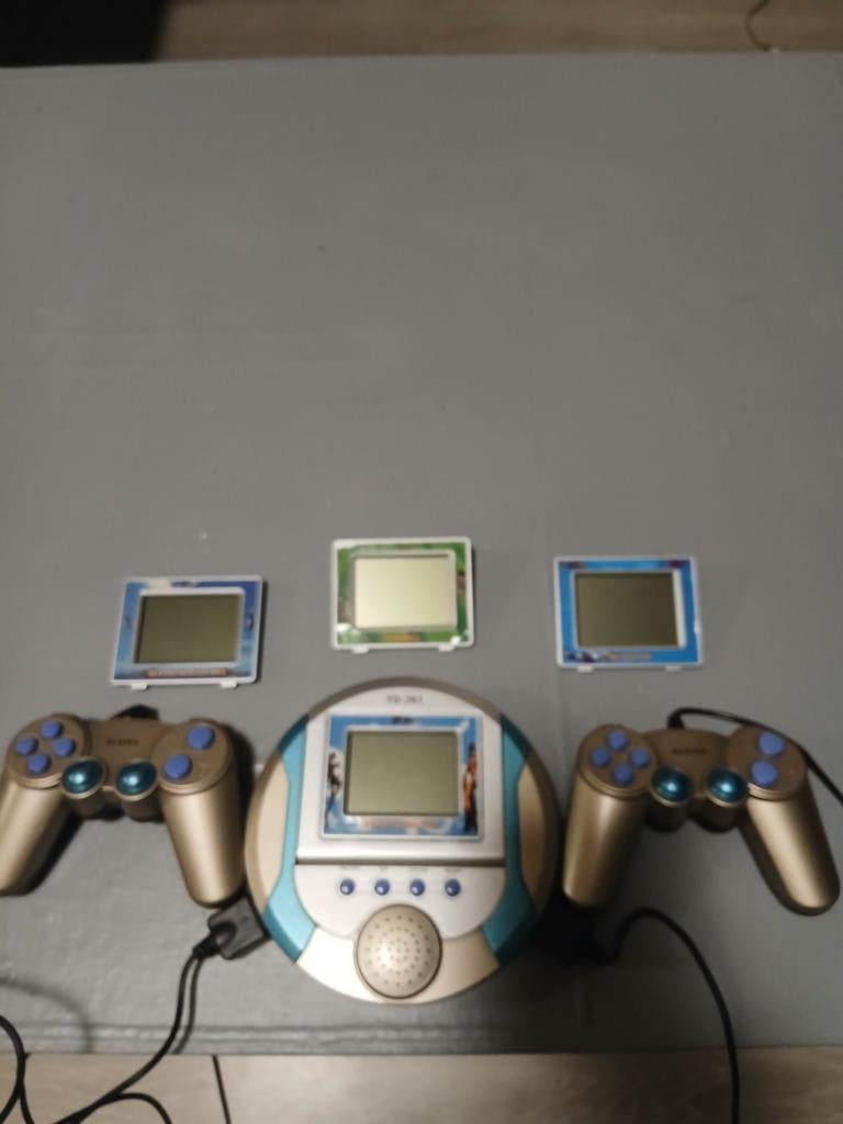 Vintage handheld met 2 controllers en 4 games, Ophalen of Verzenden