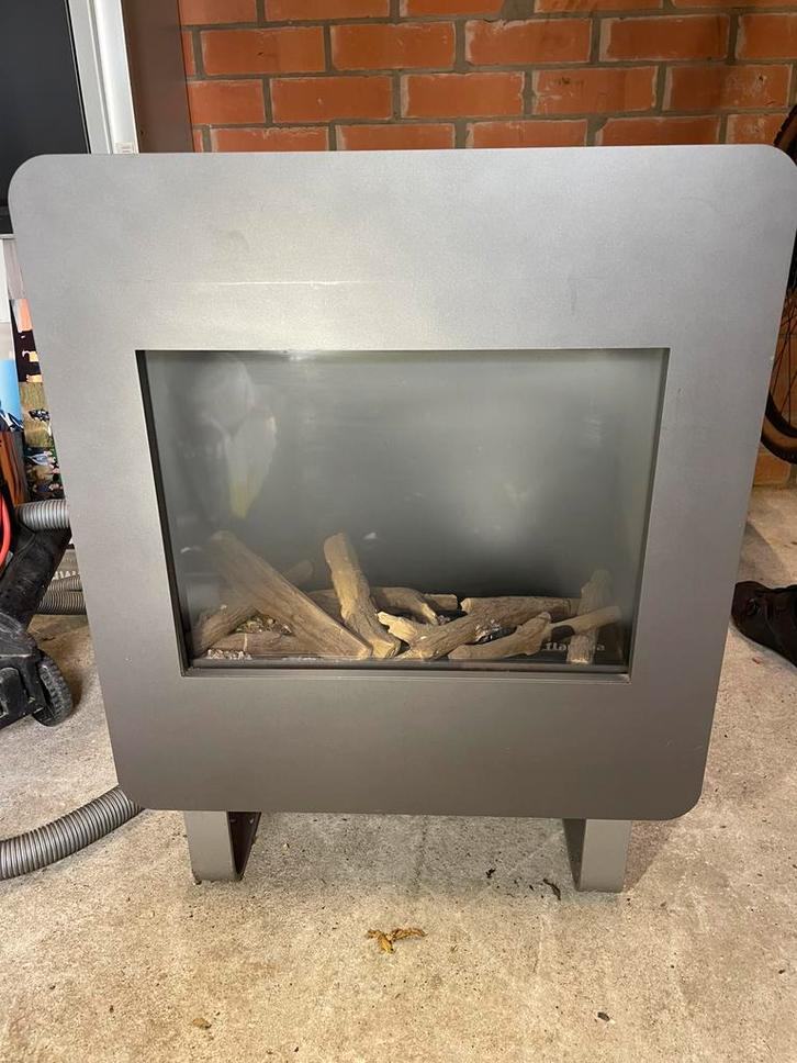 Gaskachel aardgas design Flandria SKI met afstandsbediending, Huis en Inrichting, Kachels, Gebruikt, Vrijstaand, Gaskachel, Gas