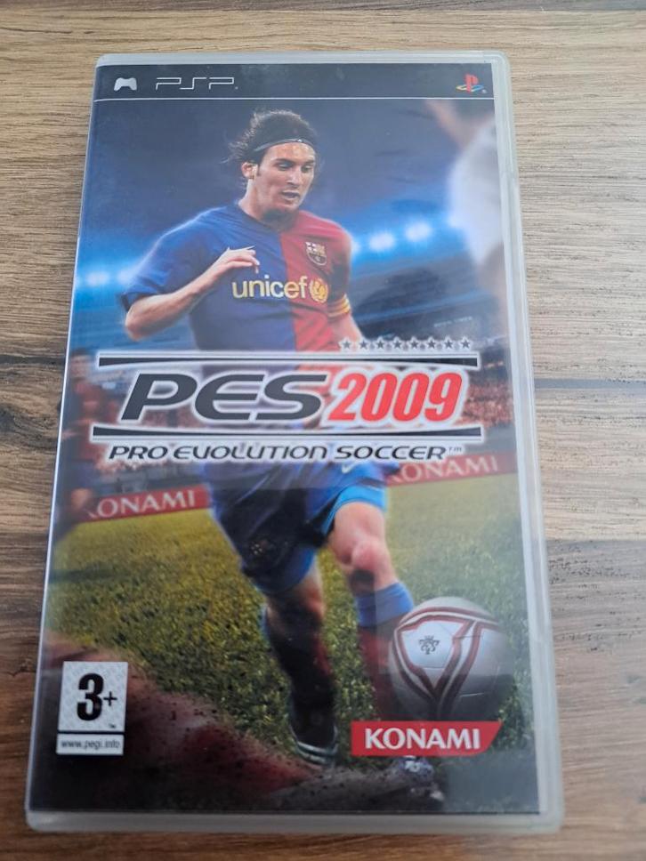 Pro Evolution Soccer (PES)2009 pour PlayStation Portable CIB, Consoles de jeu & Jeux vidéo, Jeux | Sony PlayStation Portable, Comme neuf