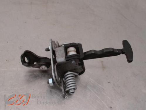 Deurvanger 4Deurs links-achter van een Peugeot Partner, Auto-onderdelen, Carrosserie, Peugeot, Gebruikt, 3 maanden garantie, Ophalen of Verzenden