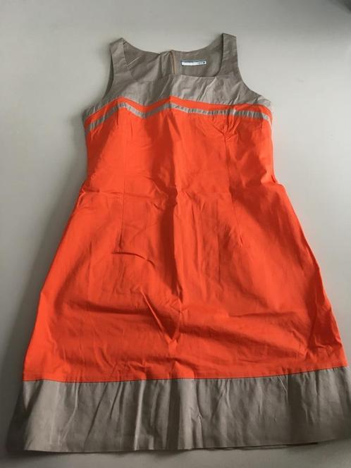 senso 38, Kleding | Dames, Jurken, Zo goed als nieuw, Maat 38/40 (M), Oranje, Boven de knie, Ophalen of Verzenden