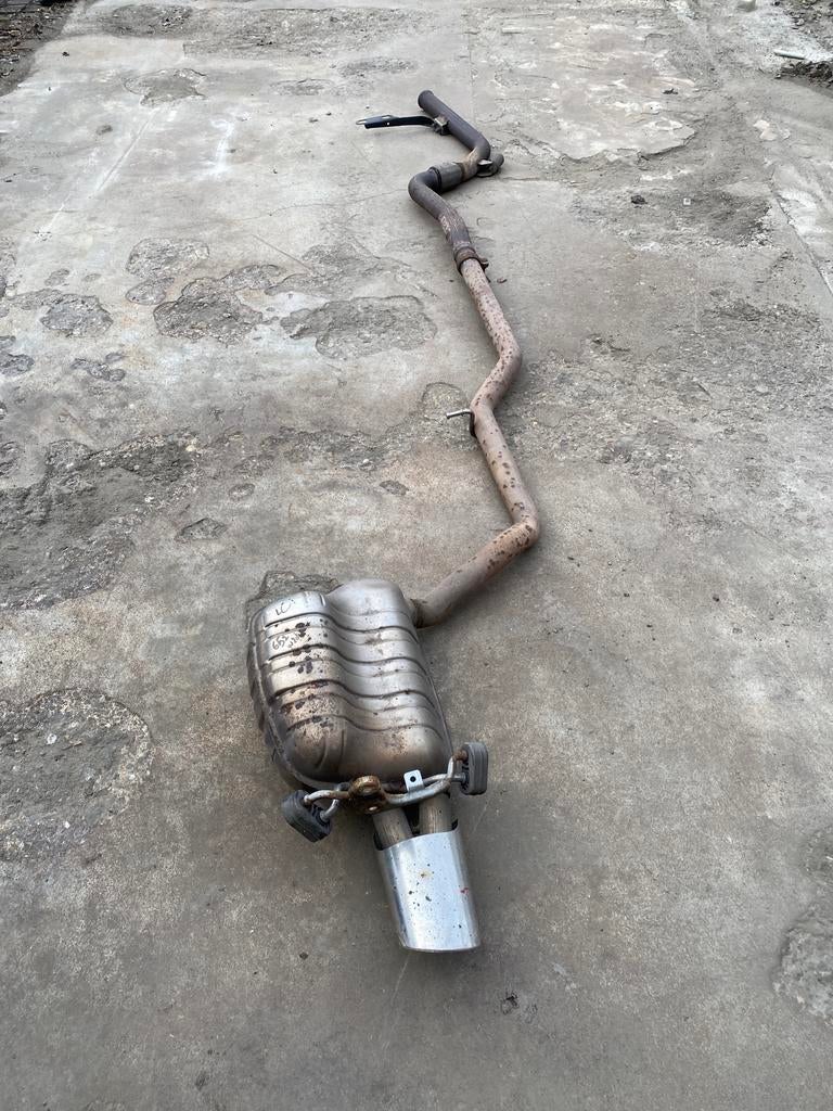 Echappements silencieux Mercedes Classe c w204 A2044911601, Autos : Pièces & Accessoires, Systèmes d'échappement, Mercedes-Benz