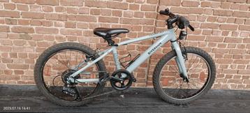 Kinder fiets 6 tem 9 jaar beschikbaar voor biedingen