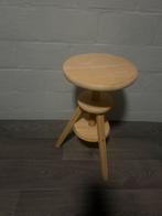 Houten krukje:, Huis en Inrichting, Krukjes, Ophalen of Verzenden, Zo goed als nieuw