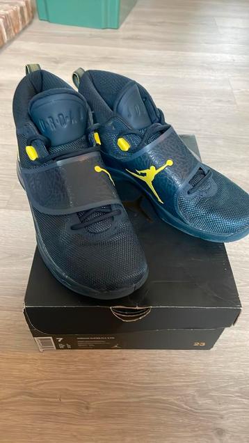 Jordan Super Fly 5 PO taille 40, Enlèvement ou Envoi, Utilisé, Chaussures