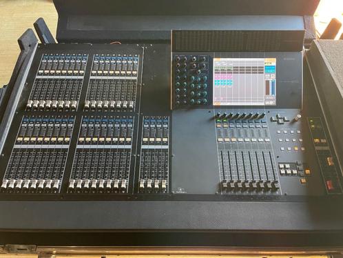 Yamaha M7CL32, Muziek en Instrumenten, Mengpanelen, Gebruikt, 20 kanalen of meer, Microfooningang, Ophalen