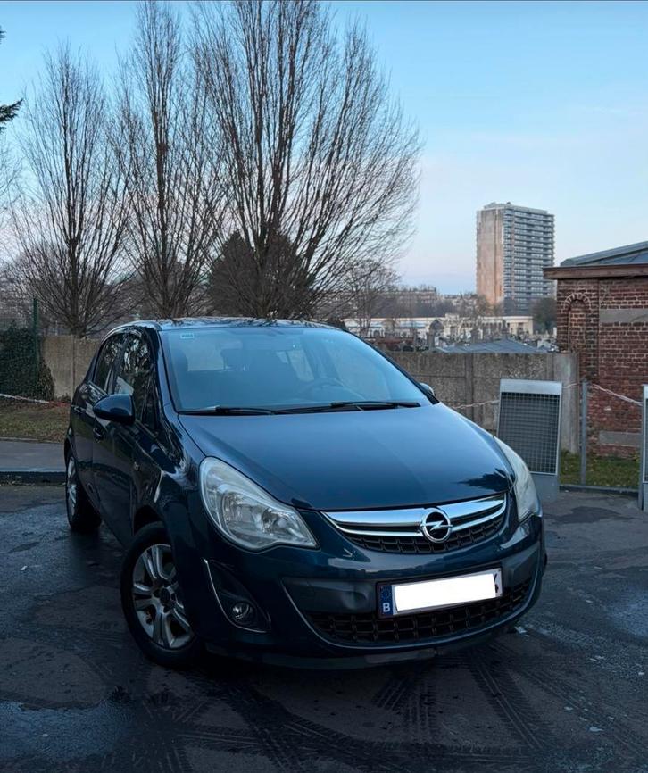 Opel Corsa D 1.2i Enjoy, Autos, Opel, Particulier, Corsa, ABS, Air conditionné, Rétroviseurs électriques, Vitres électriques, Isofix