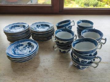 porseleinen blue willow koffie servies beschikbaar voor biedingen