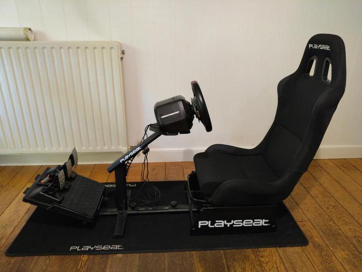 Playseat + Thrustmaster T248, Games en Spelcomputers, Spelcomputers | Sony Consoles | Accessoires, Zo goed als nieuw, PlayStation 4