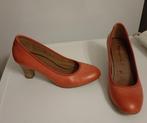 Pumps Tamaris leder maat 39 nieuwstaat, Tamaris, Pumps, Ophalen of Verzenden, Zo goed als nieuw