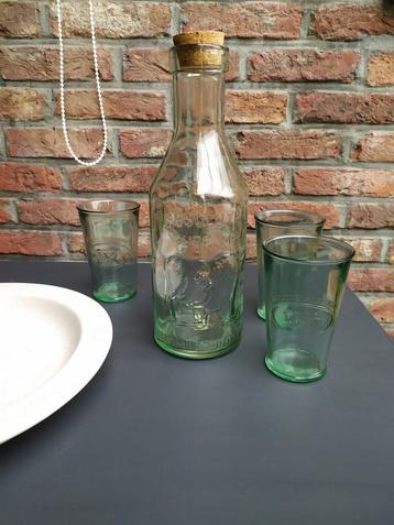 Bio- glas melkfles met 3 glazen