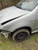 Aile avant gauche Skoda fabia Combi 2006, Ophalen, Voor, Skoda