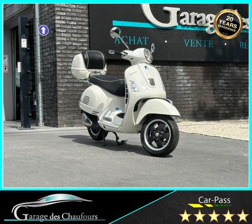 Piaggio Vespa GTS 125ie - ! 8.000 km ! - Superbe !, Motoren, Motoren | Piaggio, Bedrijf, Scooter, 11 kW of minder, Ophalen