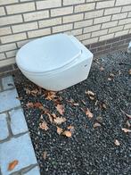 Hangtoilet met soft close toiletbril, Enlèvement, Comme neuf