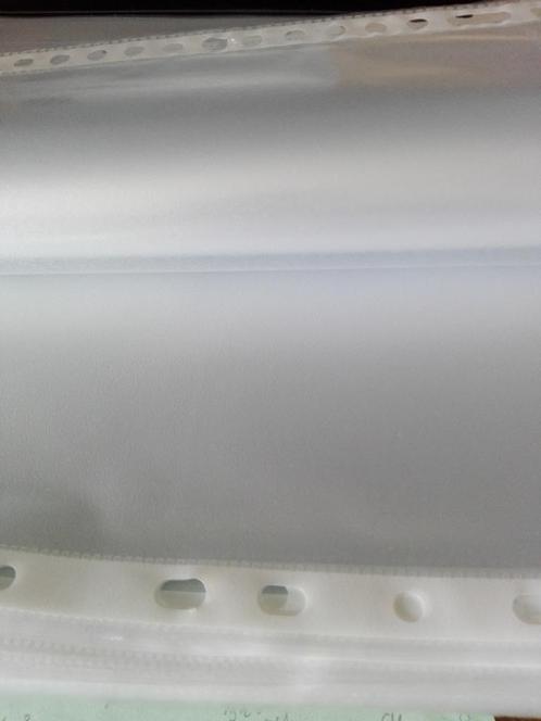 plastiek mapjes geperforeerde rand, Verzamelen, Bidprentjes en Rouwkaarten, Ophalen