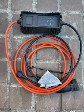 Chargeur type 2 pour pehv ev Psa beschikbaar voor biedingen