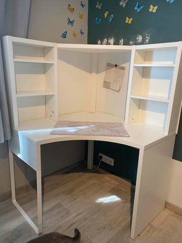 Bureau wit hoekbureau, Ophalen, Bureau