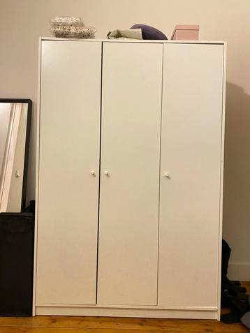 Kast Ikea Kleppstad beschikbaar voor biedingen