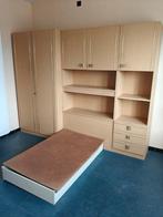 Slaapkamer, jeugdkamer+ kader 1 persoonsbed.+bureau, Ophalen, Gebruikt