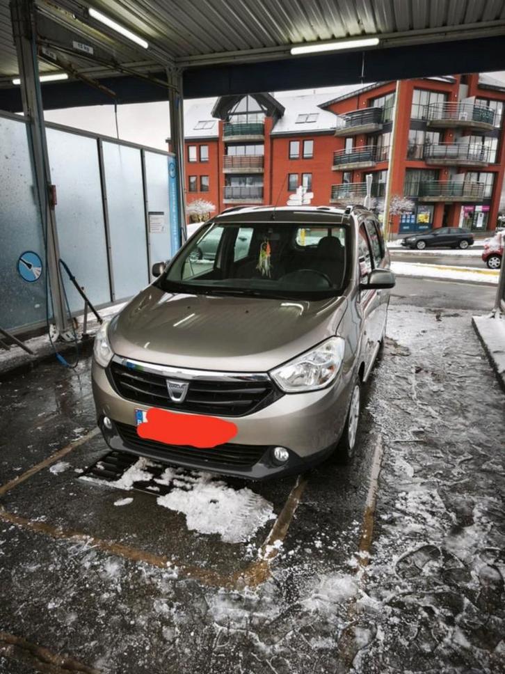 Dacia lodgy, Autos, Dacia, Particulier, Lodgy, Ordinateur de bord, Verrouillage central, Radio, USB, Diesel, Euro 5, 5 portes