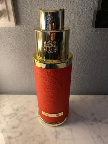 Piper-Heidsieck geschenkverpakking champagne  beschikbaar voor biedingen