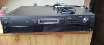 Technics minidisc deck  SJ - MD100  met minidisc(10 tal), Enlèvement, Comme neuf