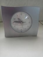 nieuw zilvergrijs wekker (quartz) tafelklok klok 11cm / 13cm, Huis en Inrichting, Ophalen of Verzenden, Nieuw, Analoog, Wandklok
