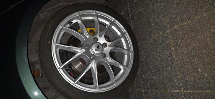 IT Wheels 18inch met 4 seizoensbanden 5x112, Auto-onderdelen, Banden en Velgen, Banden en Velgen, All Season, 18 inch, 225 mm