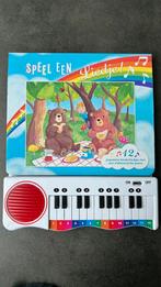Boek + piano op nummer., Muziek en Instrumenten, Ophalen, Zo goed als nieuw, Piano