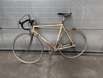 Retrofiets beschikbaar voor biedingen