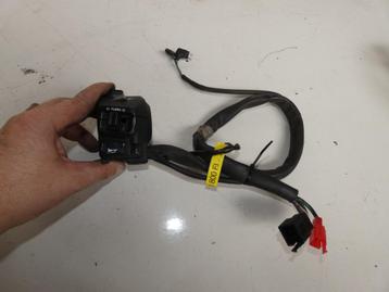 Honda vfr 800 FI  1998-2001  schakelaar links beschikbaar voor biedingen