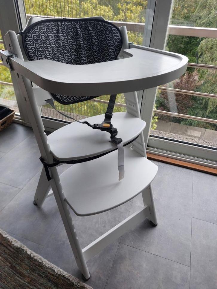 TRIP TRAP BABY STOEL EEN KOOPJE, Kinderen en Baby's, Babywiegjes en Ledikanten, Zo goed als nieuw, Overige typen, Ophalen