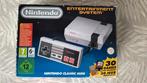 Originele Nintendo NES Classic Mini, Games en Spelcomputers, Ophalen of Verzenden, Gebruikt, Met 2 controllers
