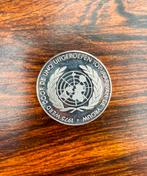 herdenkingsmunt uit 1975 ter ere van het Internationale Jaar, Postzegels en Munten, Penningen en Medailles, Ophalen of Verzenden