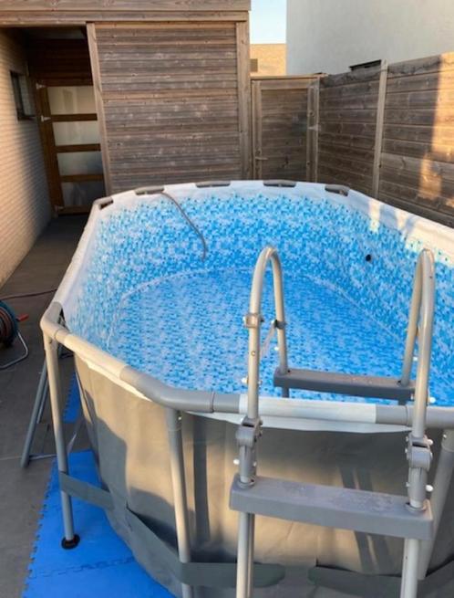 Zwembad met zandfilter, warmtepomp en allerlei toebehoren, Tuin en Terras, Zwembaden, Zo goed als nieuw, Opzetzwembad, 80 tot 120 cm