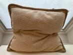 Grand coussin en laine mérinos 60 x 60 cm, Enlèvement ou Envoi, Utilisé, Beige