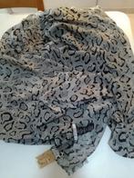 Grand foulard neuf PIECES jamais porté, Kleding | Dames, Mutsen, Sjaals en Handschoenen, Ophalen, Nieuw