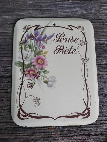 Prachtig vintage frans emaille bord / plaat art nouveaustijl beschikbaar voor biedingen