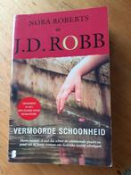 Boek ‘Vermoorde schoonheid’ van J.D. Robb (= Nora Roberts), Gelezen, J.D. Robb (= Nora Roberts, Ophalen of Verzenden, Amerika