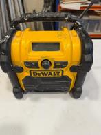 DeWalt DCR019 bouwradio (FM/AM) met AUX, Ophalen, Gebruikt, Bouwradio